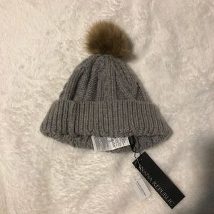 Banana Republic Cable Knit Beanie Hat